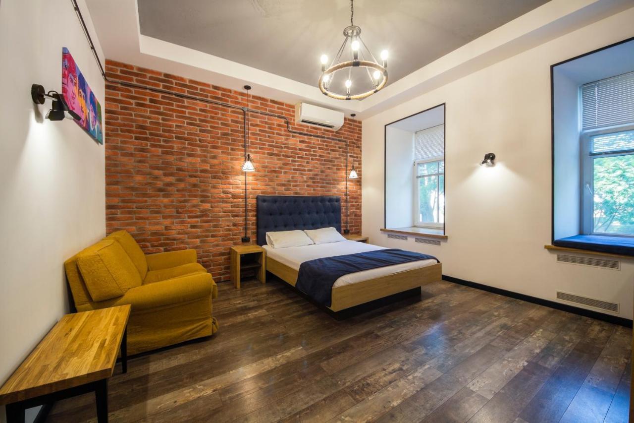Self Check-In Apartments Near Landscape Alley Κίεβο Εξωτερικό φωτογραφία