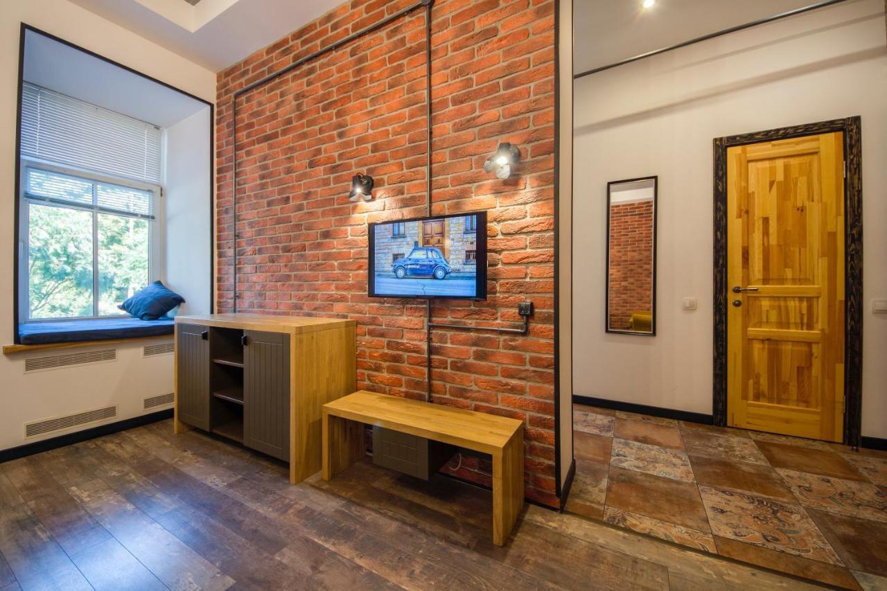 Self Check-In Apartments Near Landscape Alley Κίεβο Εξωτερικό φωτογραφία